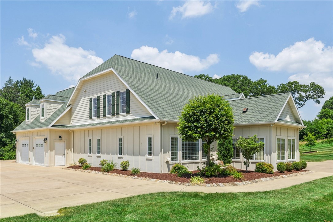 446 Dutchman Run Rd