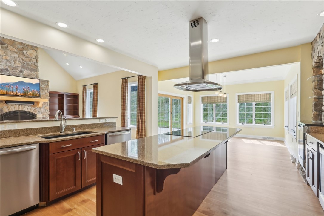 446 Dutchman Run Rd