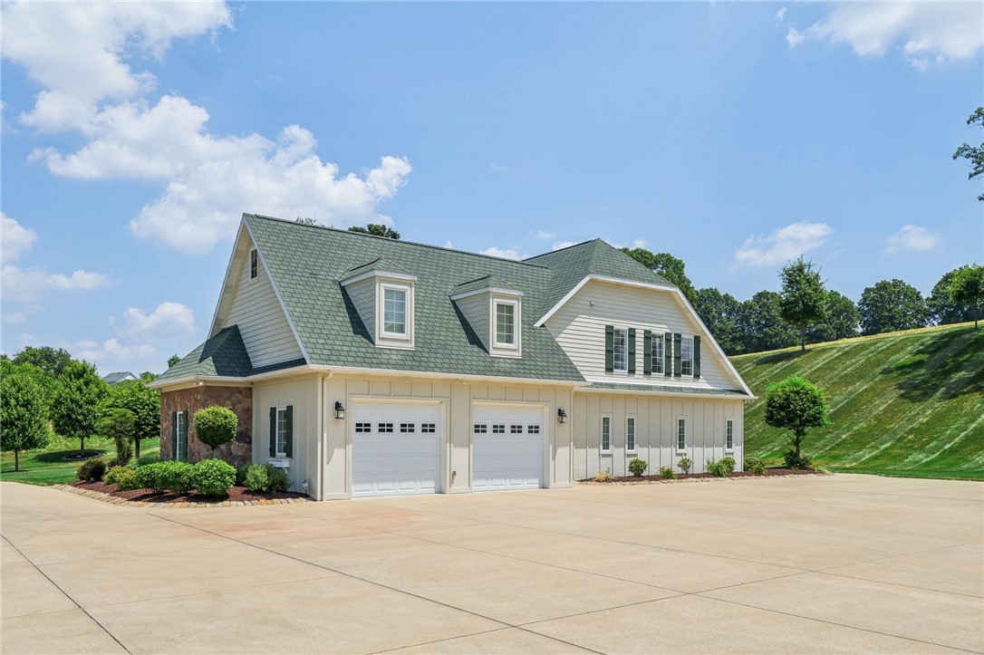 446 Dutchman Run Rd