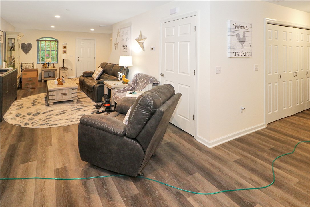 106 Aiden Ln