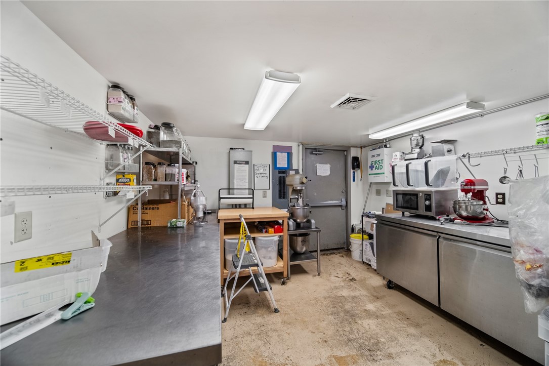 17824 State Highway 8