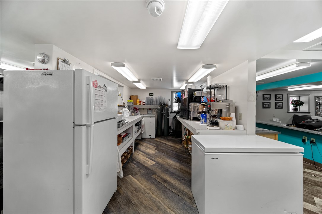 17824 State Highway 8