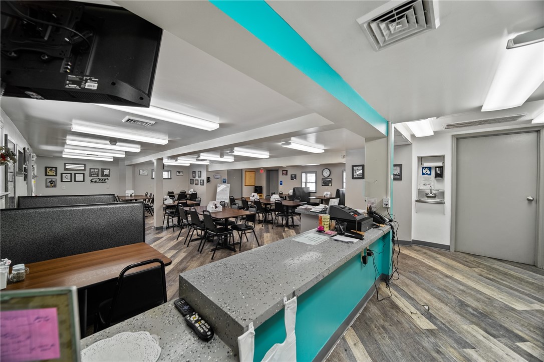 17824 State Highway 8