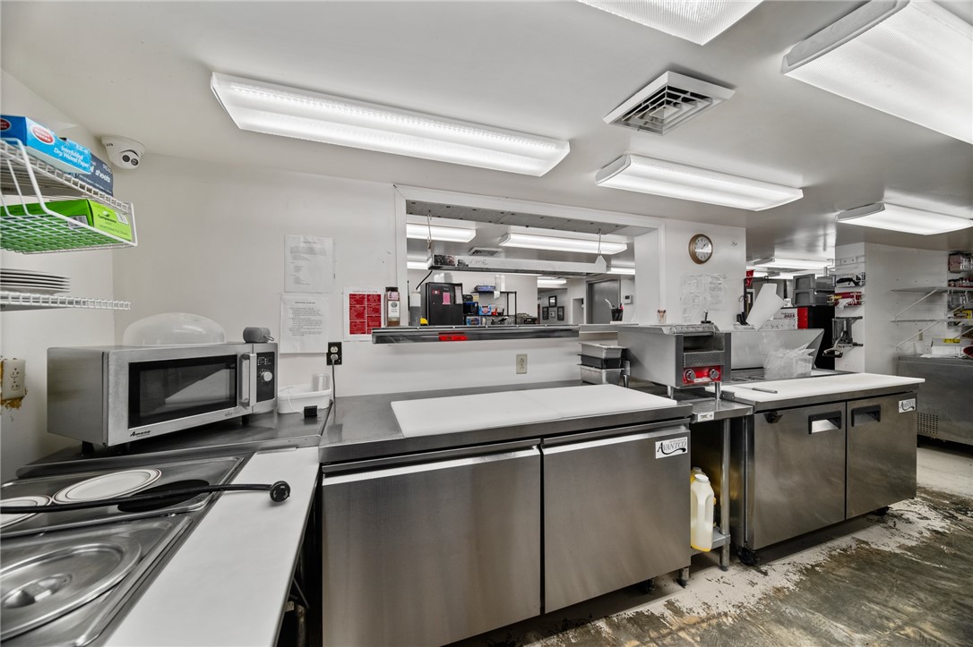 17824 State Highway 8