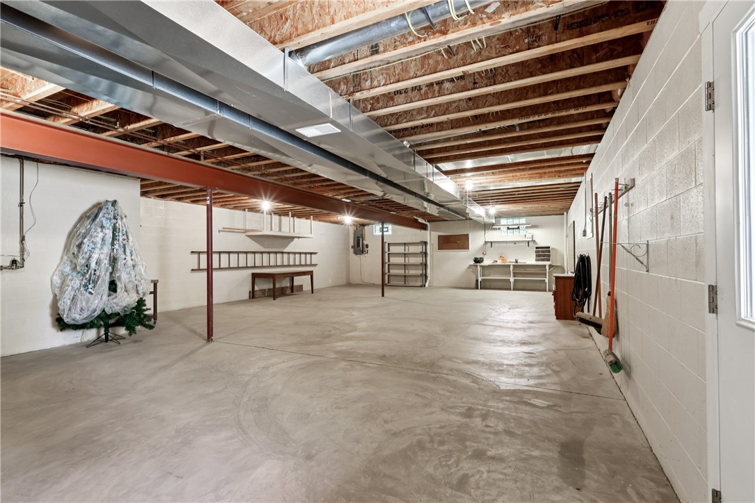 835 Merwin Rd