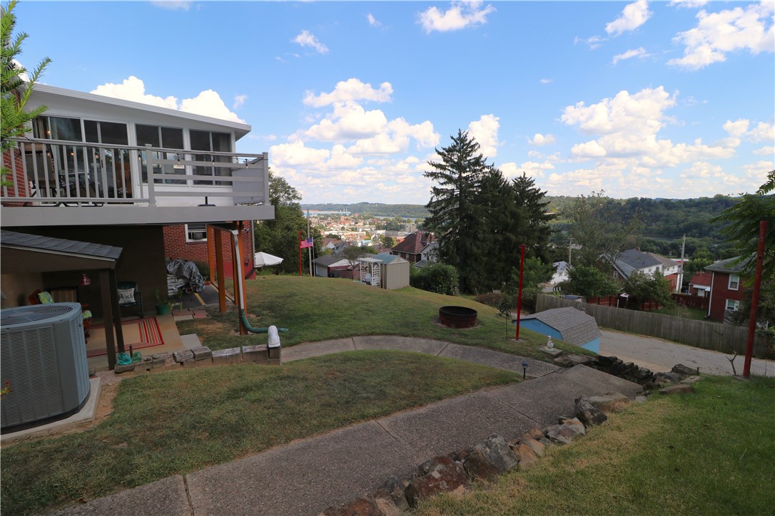 503 W 10th Ave