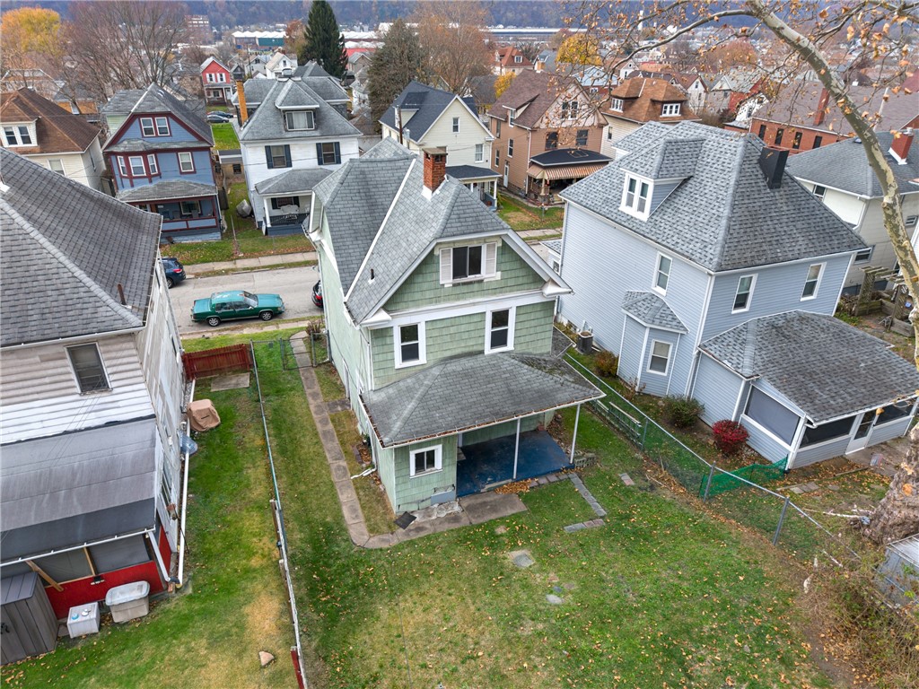 1254 Victoria Ave