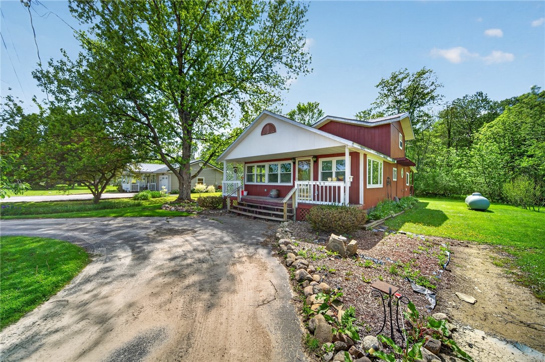 24689 Westview Dr