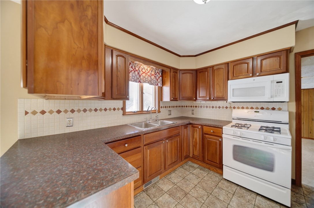 1183 Country Club Rd