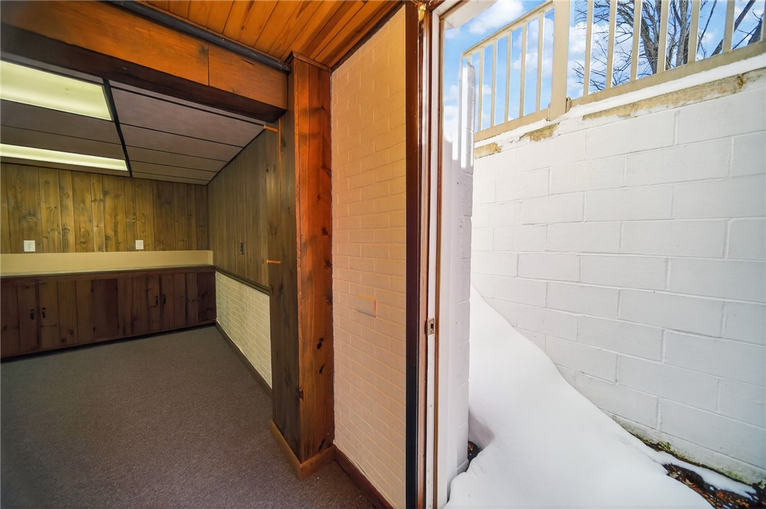 1183 Country Club Rd