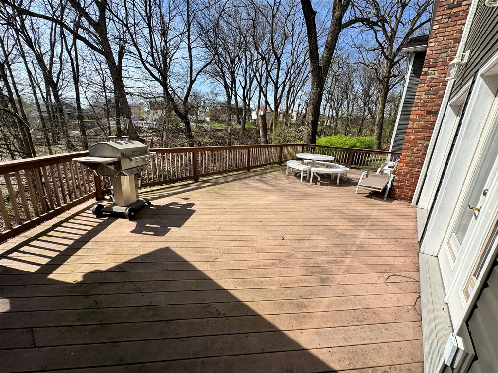 2776 Valleyview Drive