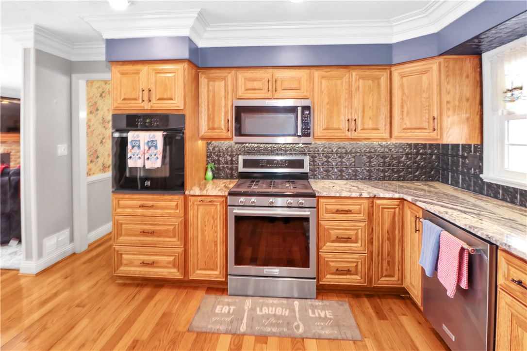 2776 Valleyview Drive