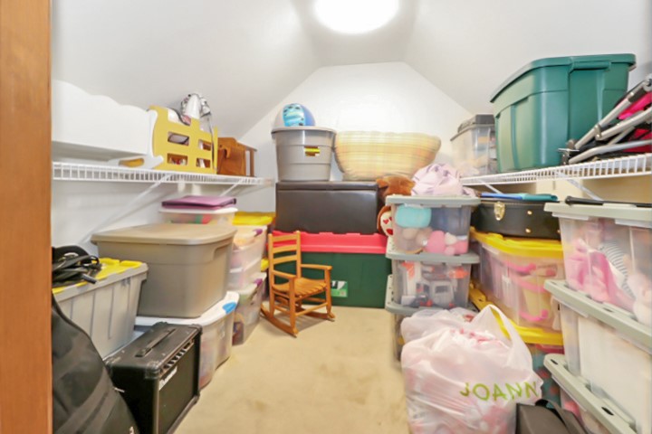 2776 Valleyview Drive