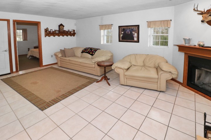22441 Rockdale Road