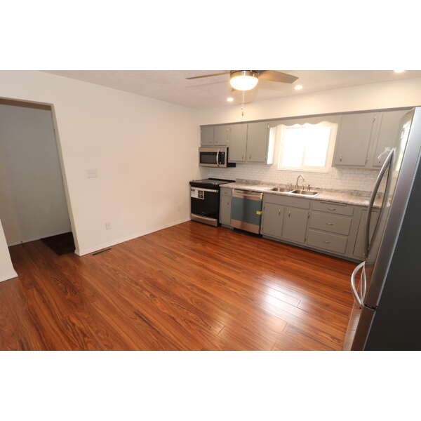 190 Horne Ave
