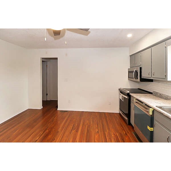 190 Horne Ave