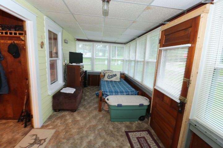 24123 Bloomfield DRIVE