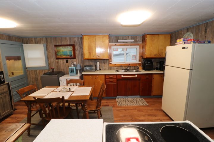 24123 Bloomfield DRIVE