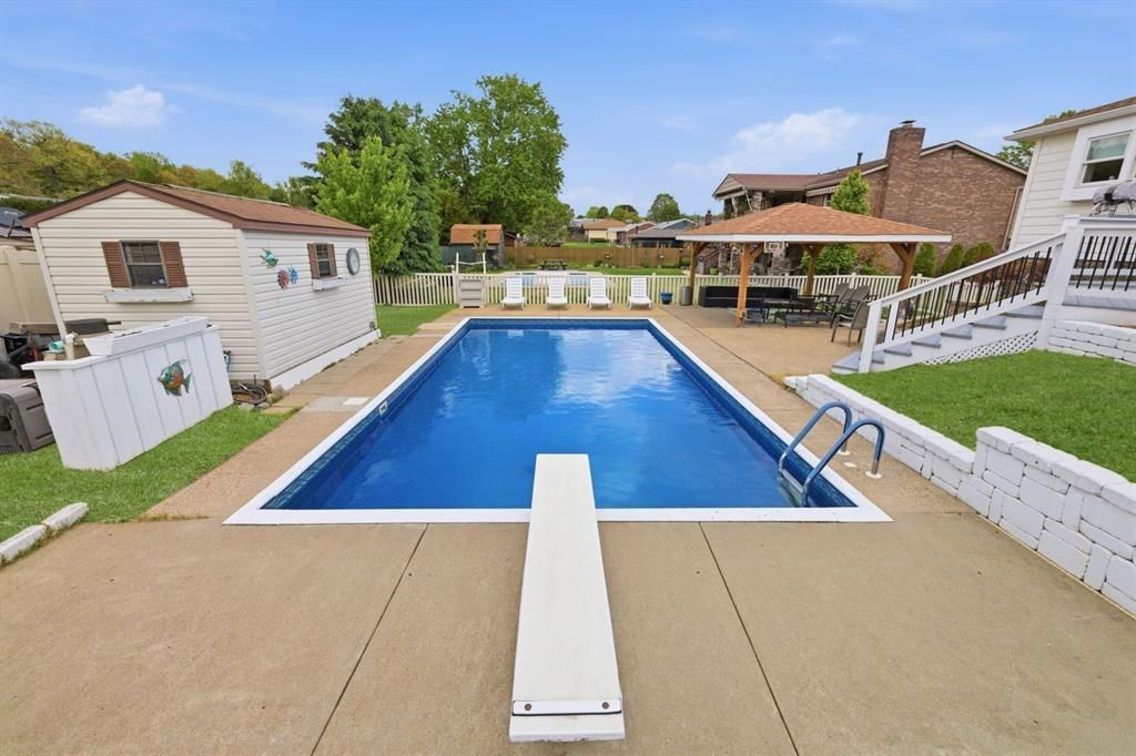 4209 Frederick DRIVE