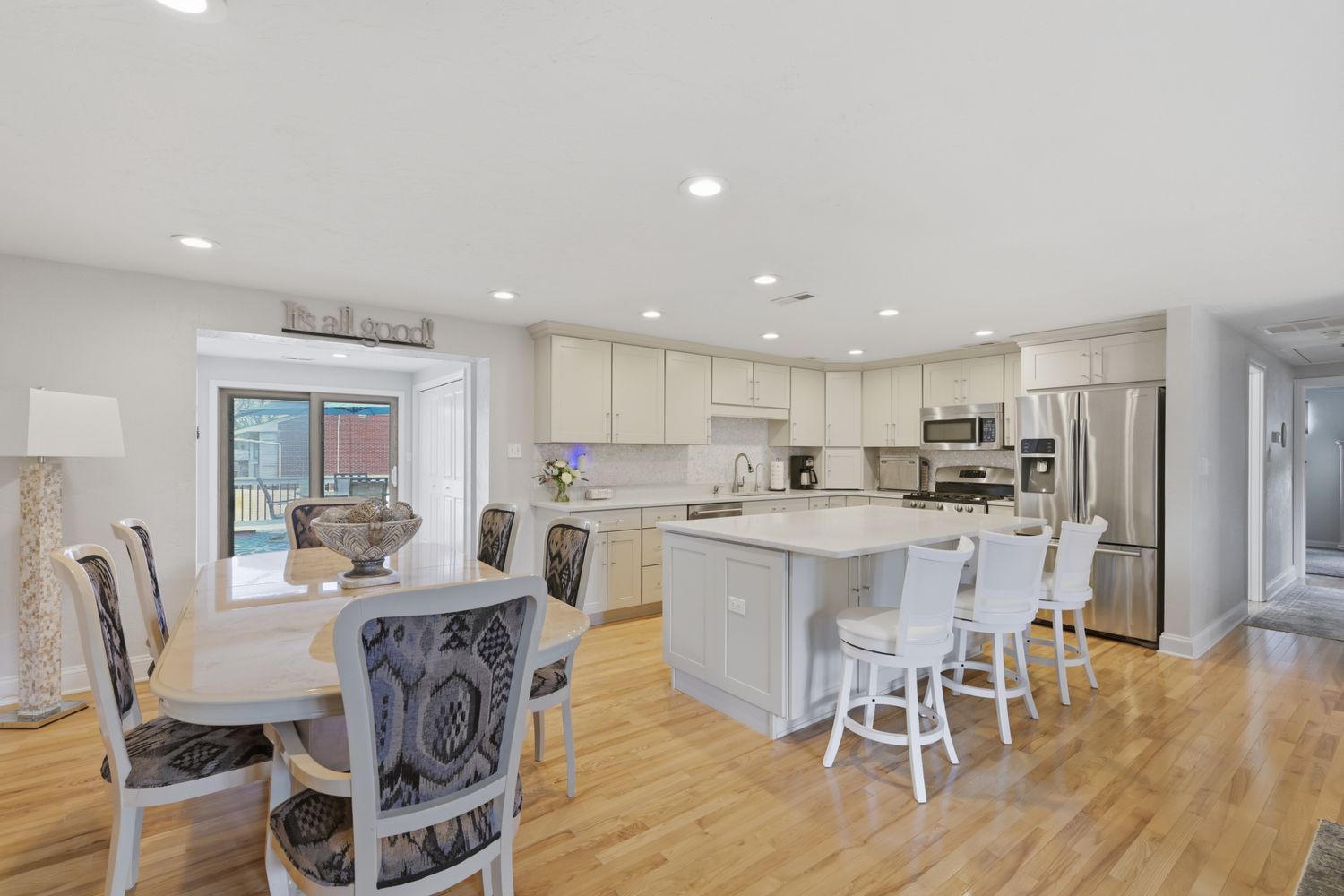4209 Frederick DRIVE