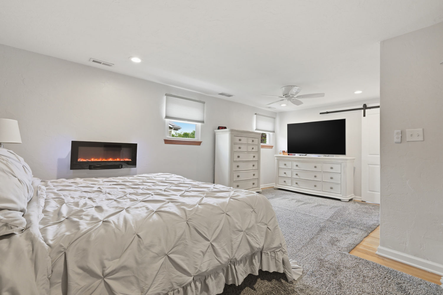4209 Frederick DRIVE