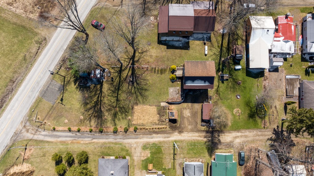 36161 BEECHWOOD Avenue