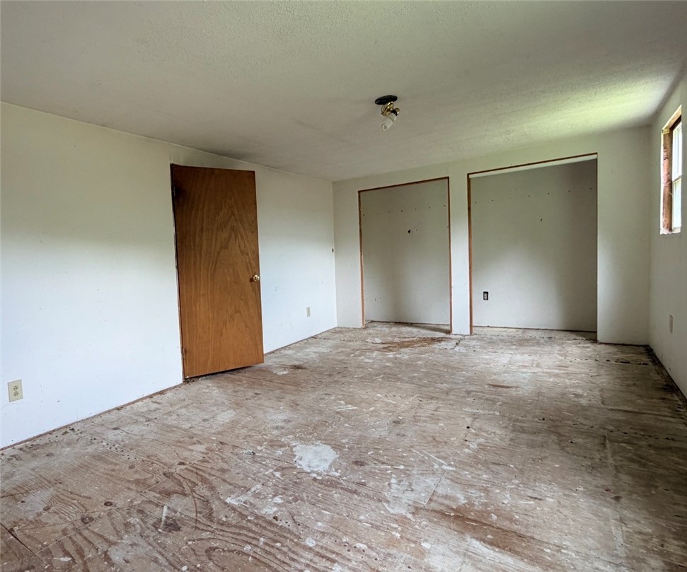 16939 Staff Ave