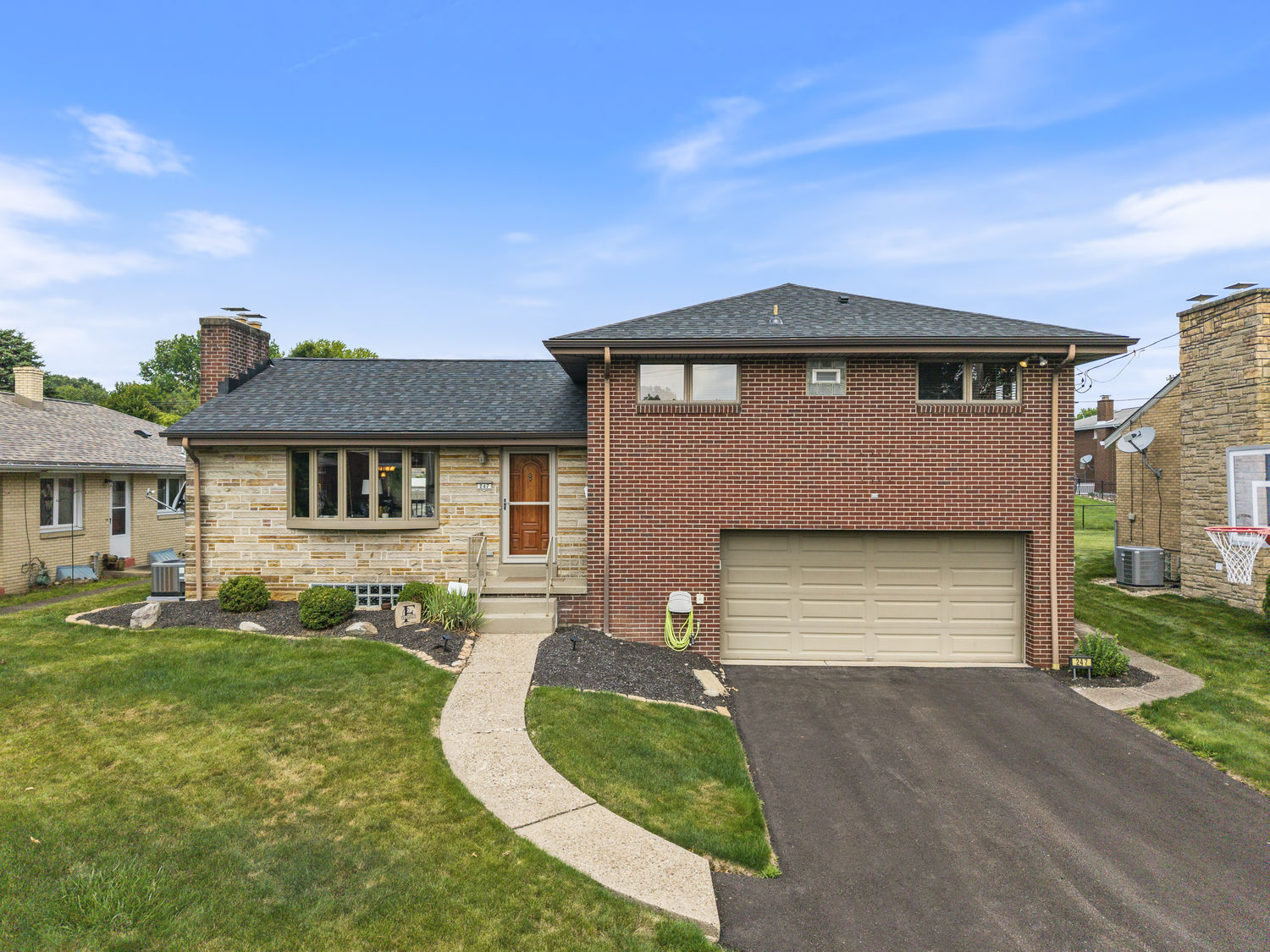 247 Mary DRIVE