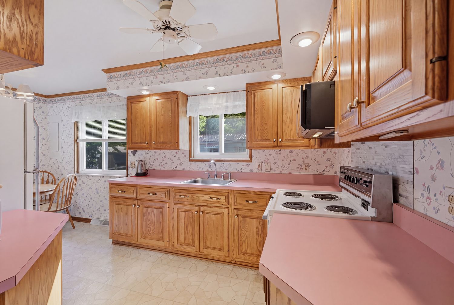 23430 Arrow DRIVE