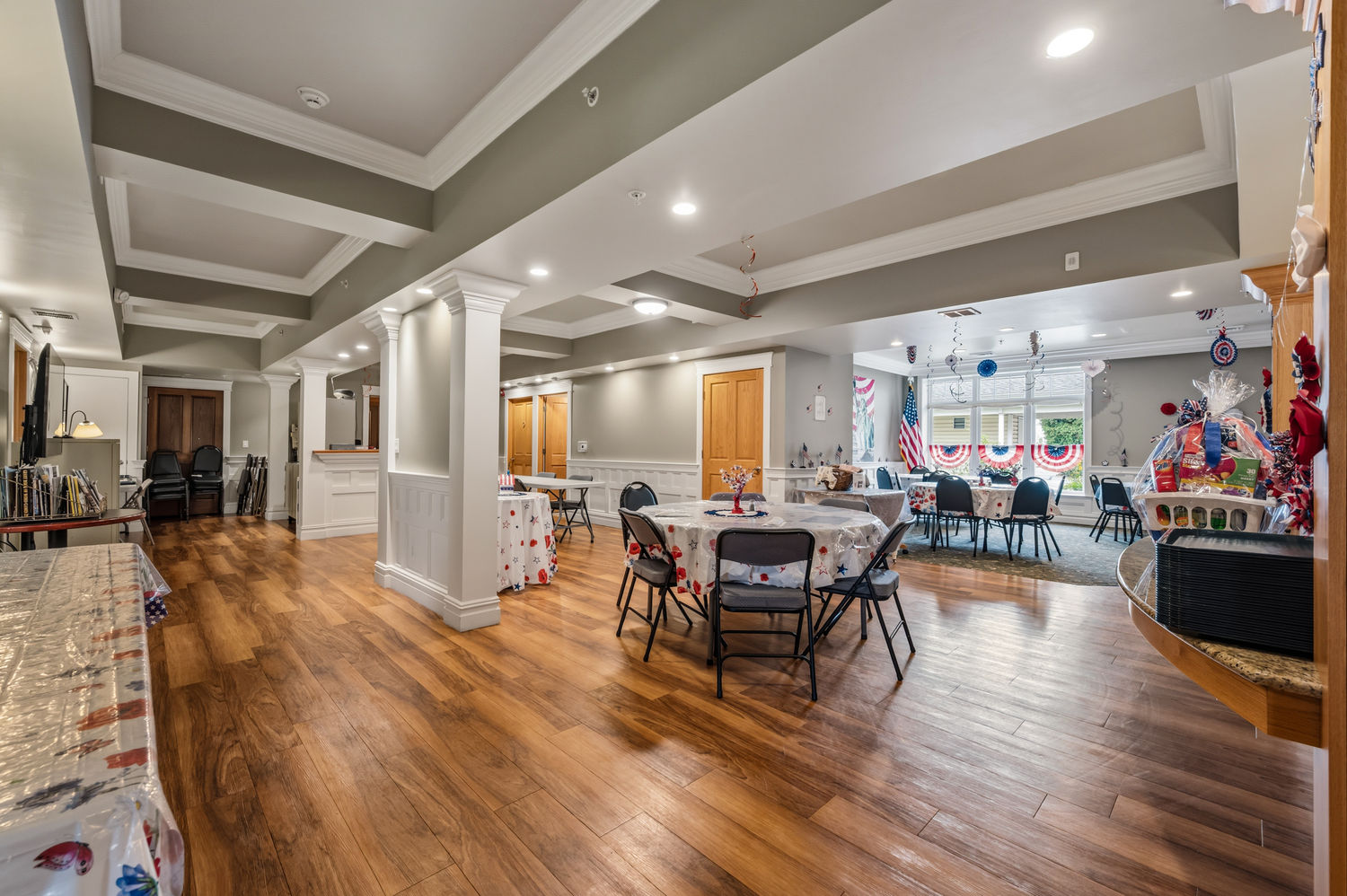 309 E Saltwork St STREET