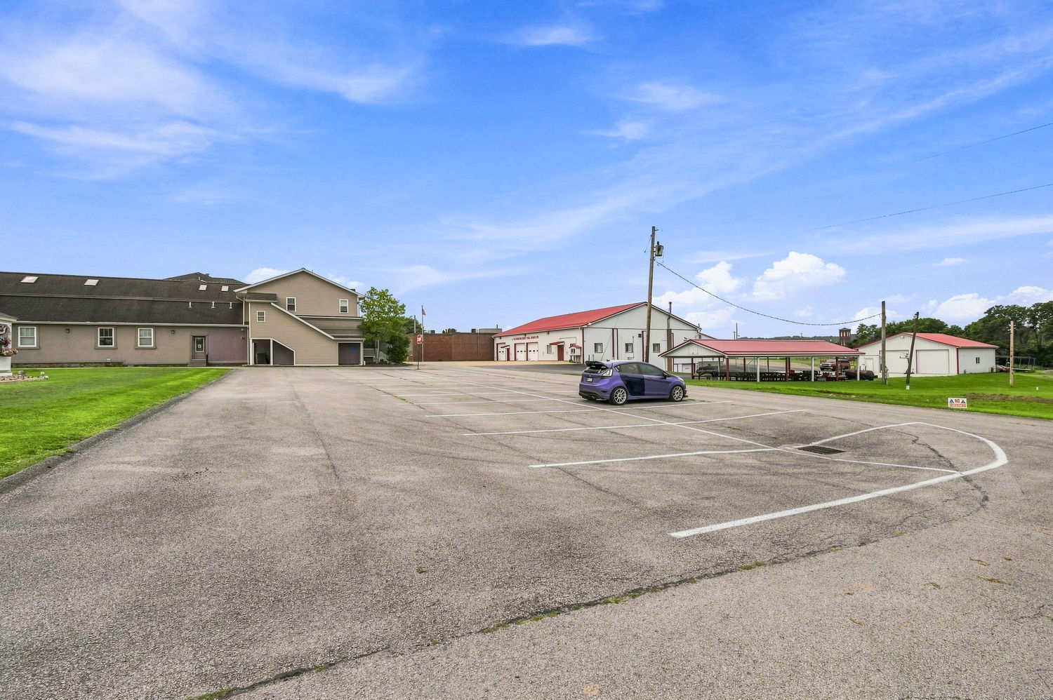 309 E Saltwork St STREET