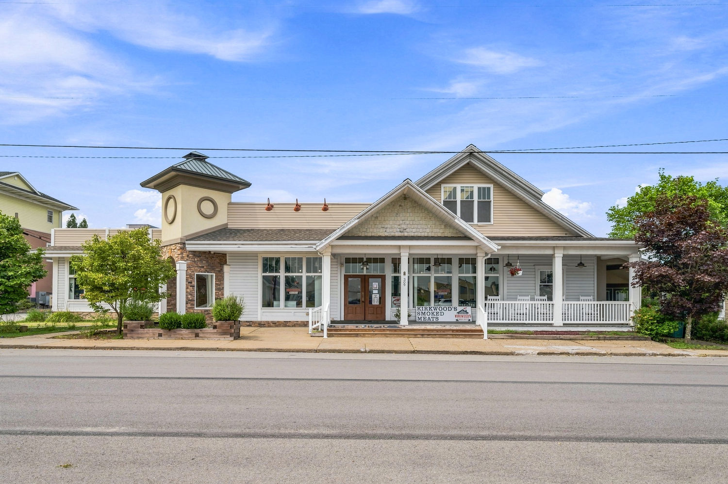 309 E Saltwork St STREET