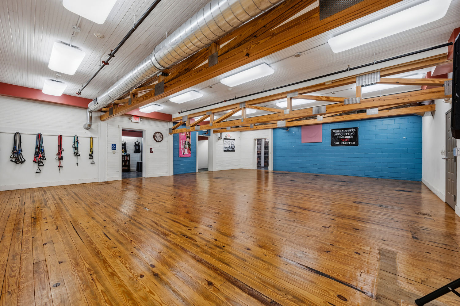 309 E Saltwork St STREET