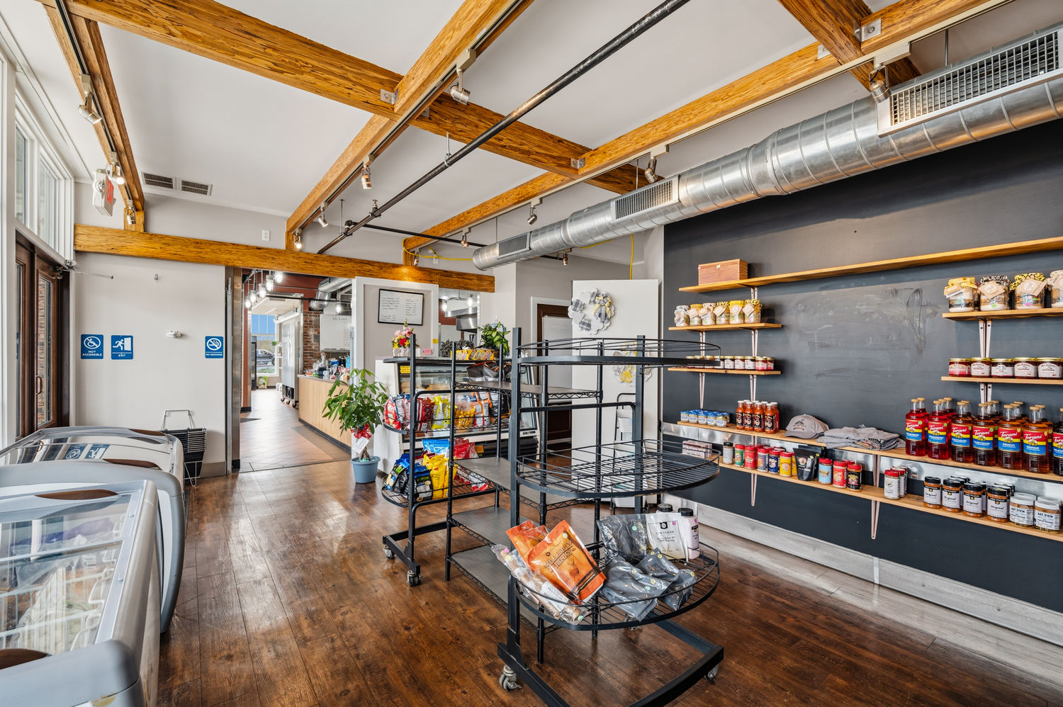 309 E Saltwork St STREET