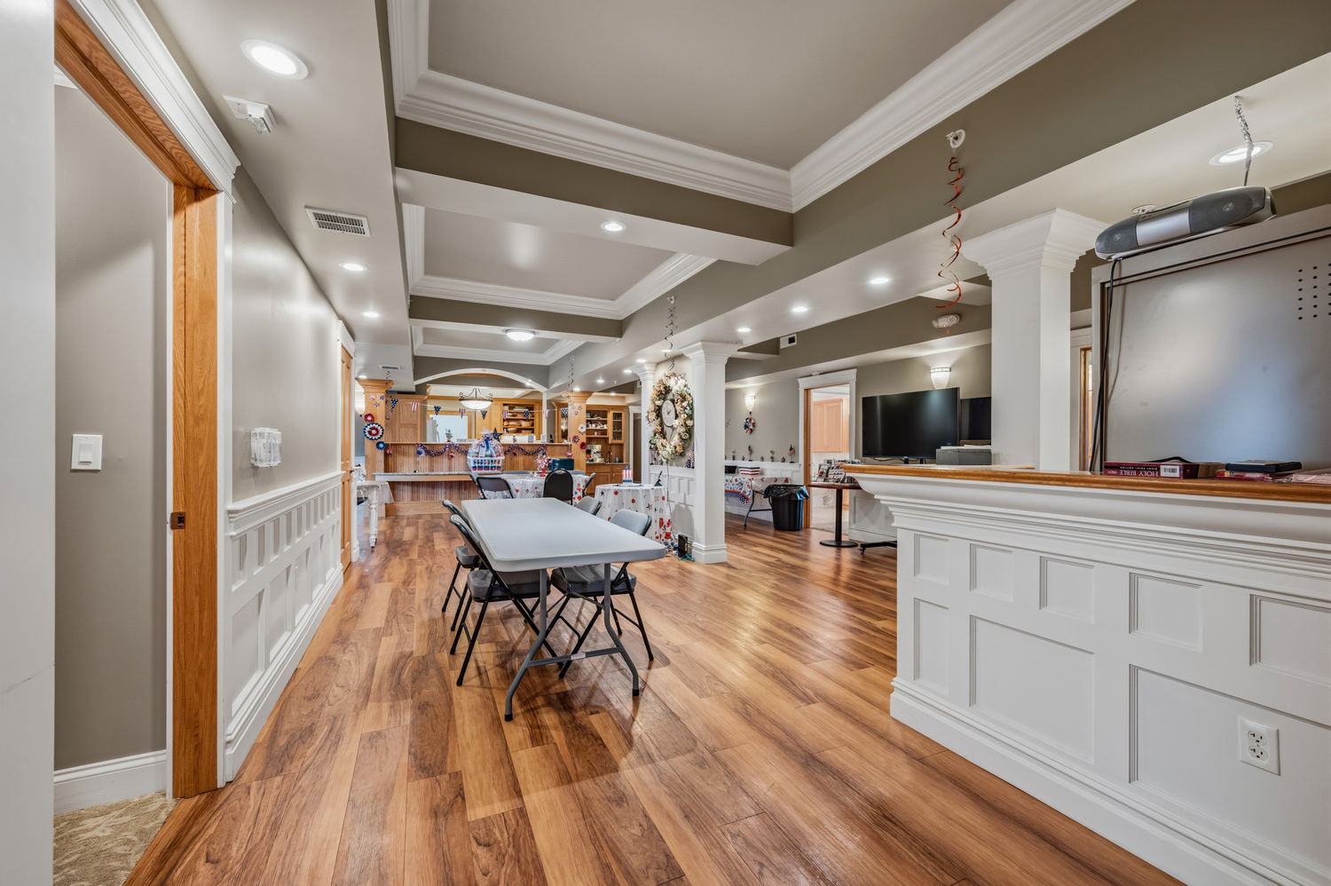 309 E Saltwork St STREET
