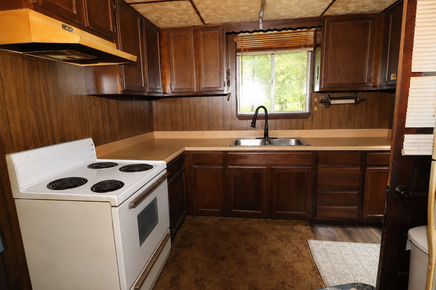 36024 Maple DRIVE