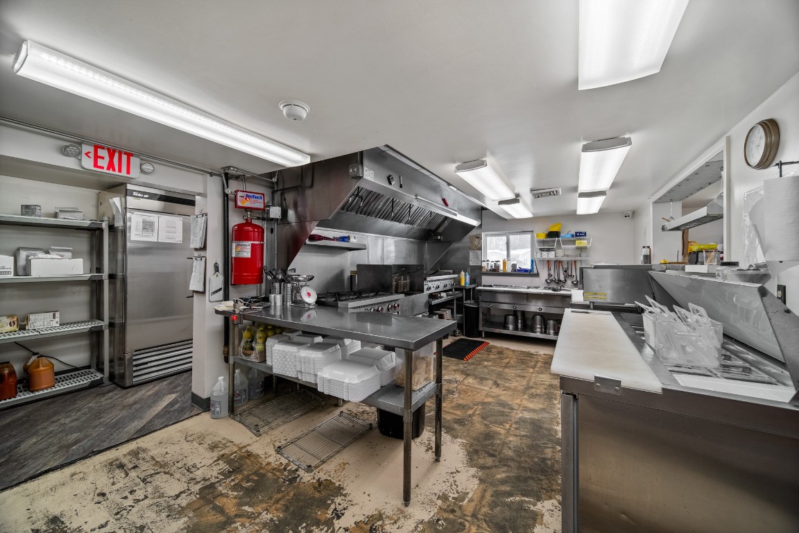 17824 STATE HIGHWAY 8