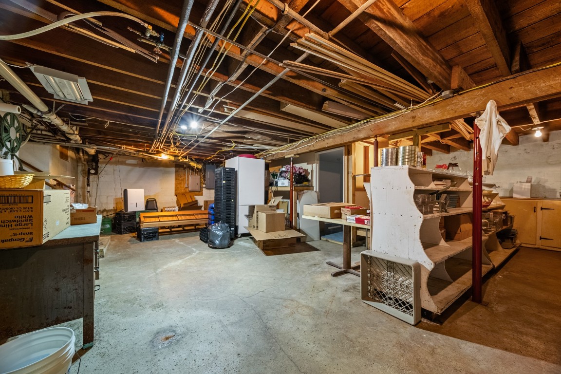 16328 ROUTE 8 State Highway