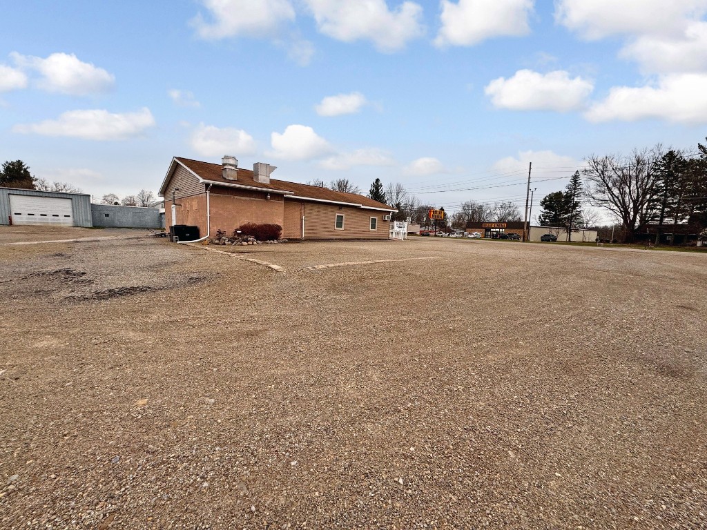 16328 ROUTE 8 State Highway