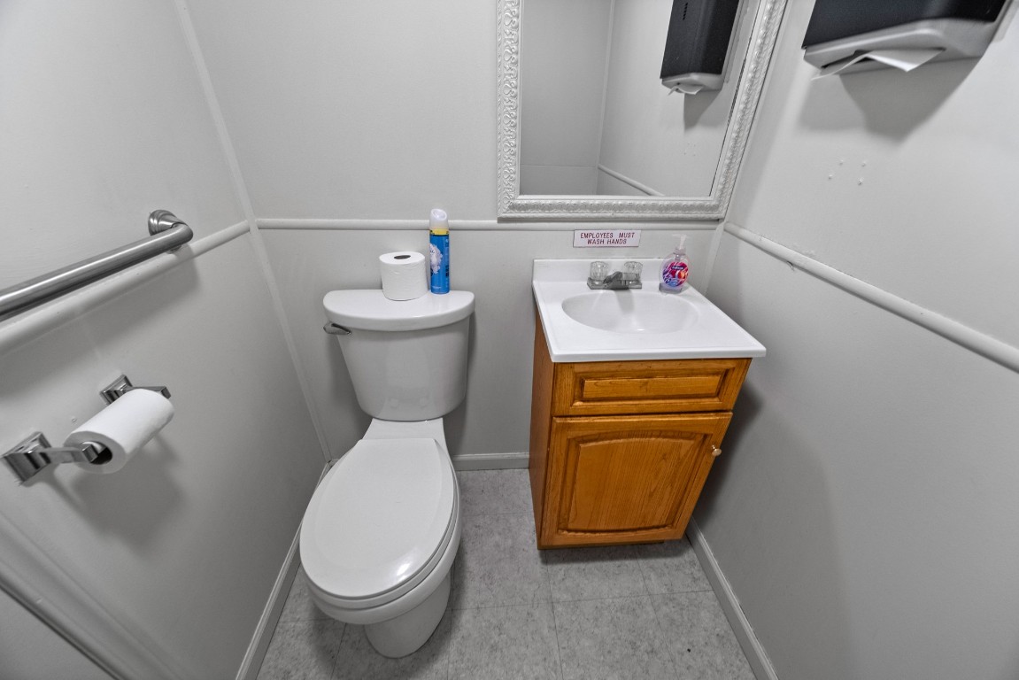 16328 ROUTE 8 State Highway