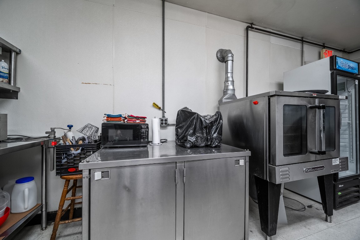 16328 ROUTE 8 State Highway