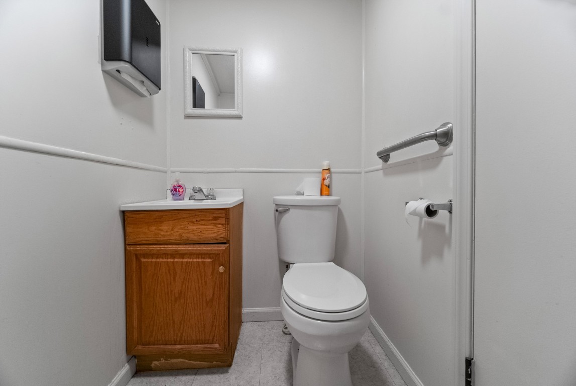 16328 ROUTE 8 State Highway