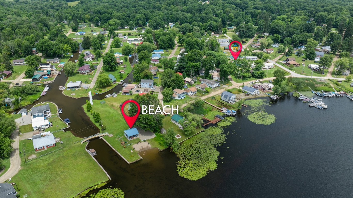 24530 SANDBURG Drive