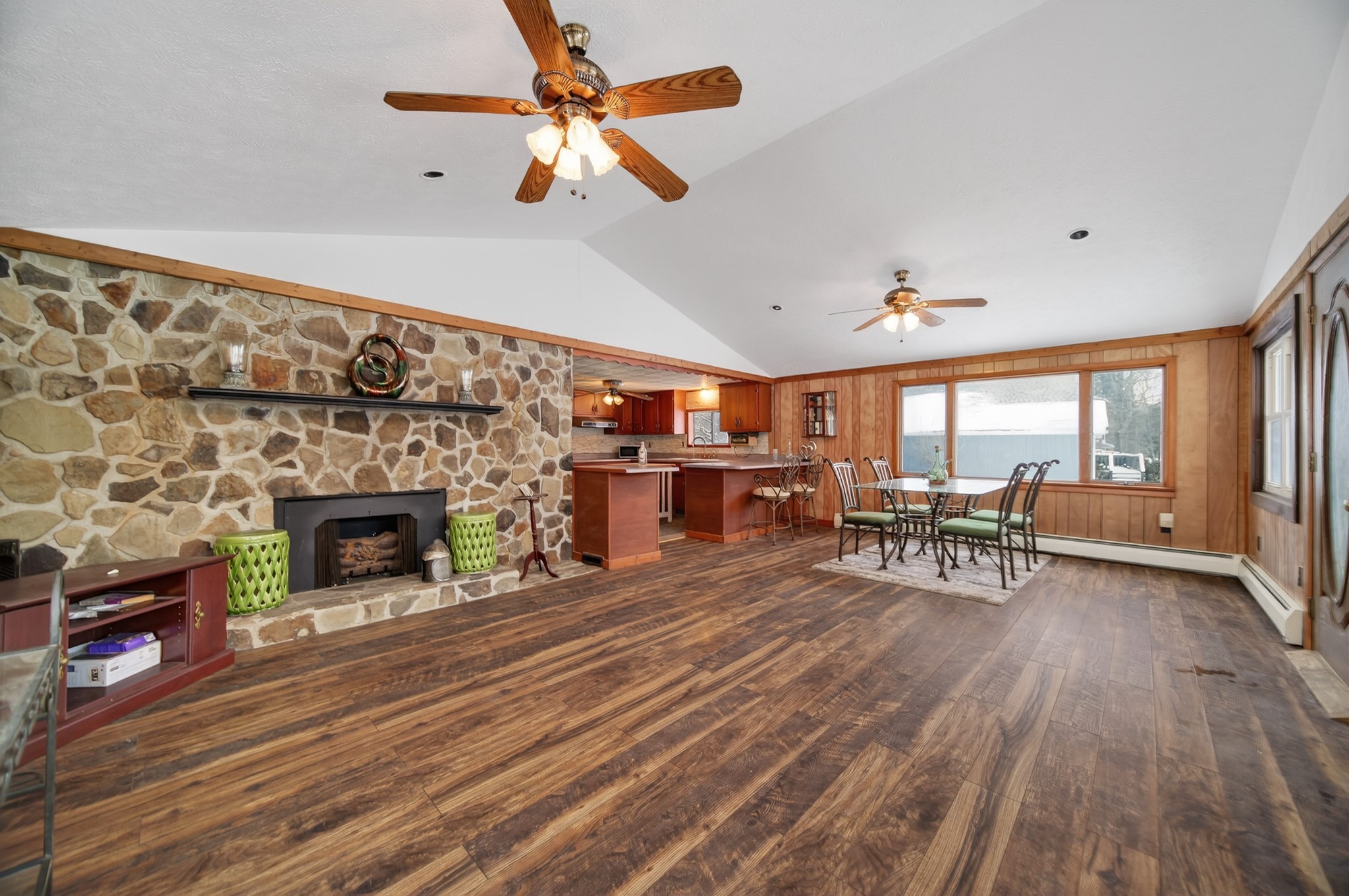 24689 WESTVIEW Drive