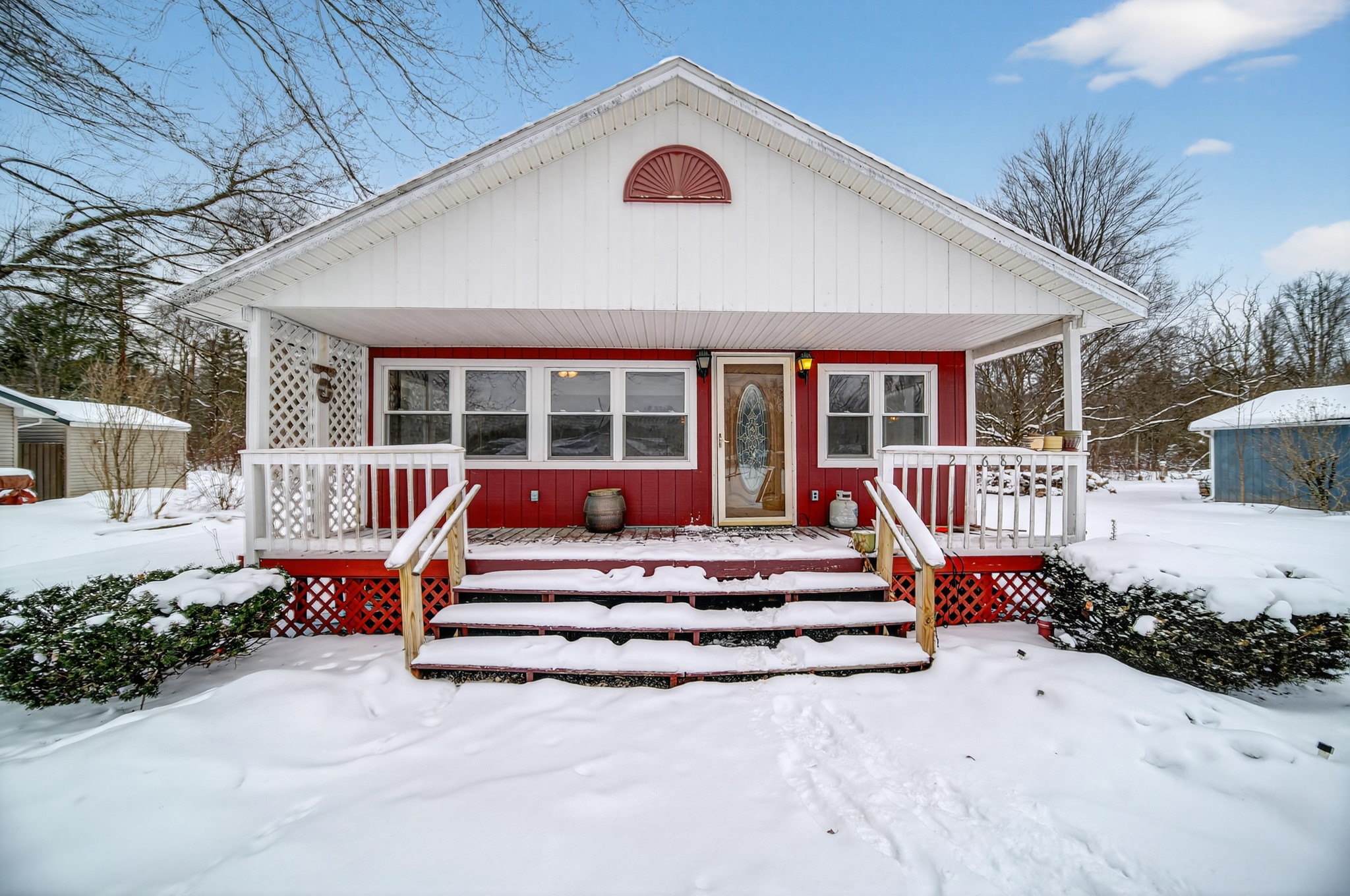 24689 WESTVIEW Drive