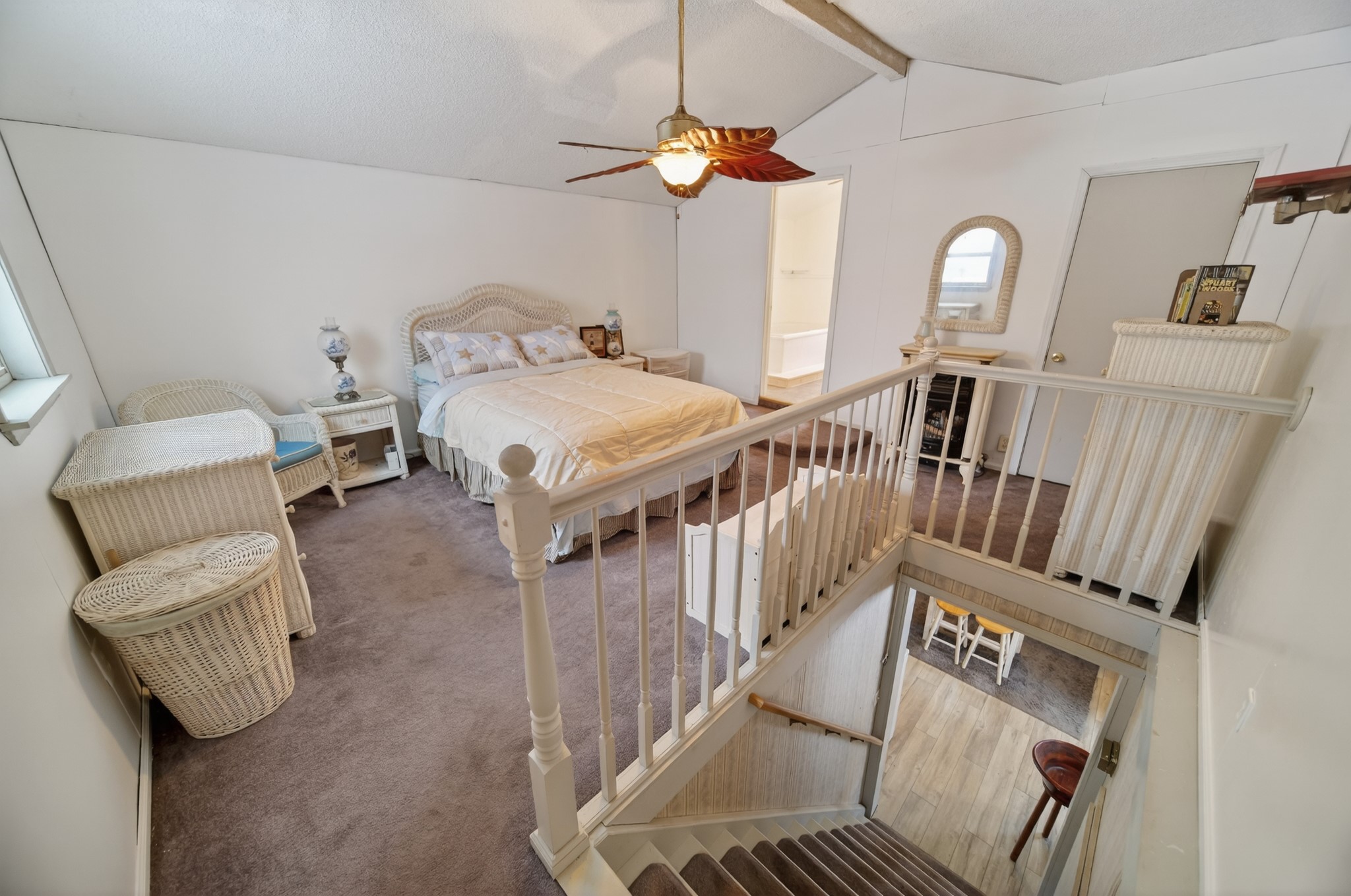 24689 WESTVIEW Drive