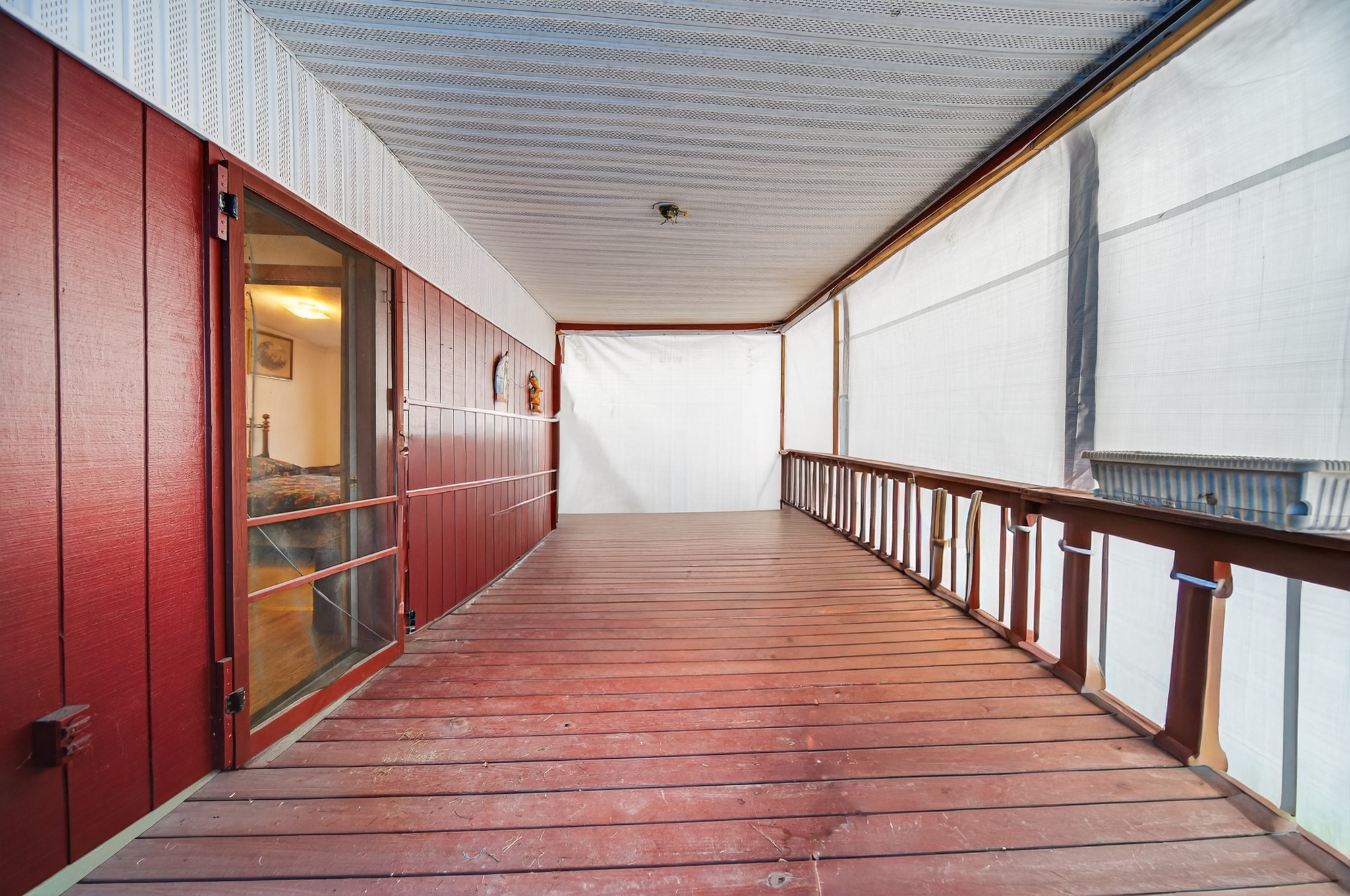 24689 WESTVIEW Drive