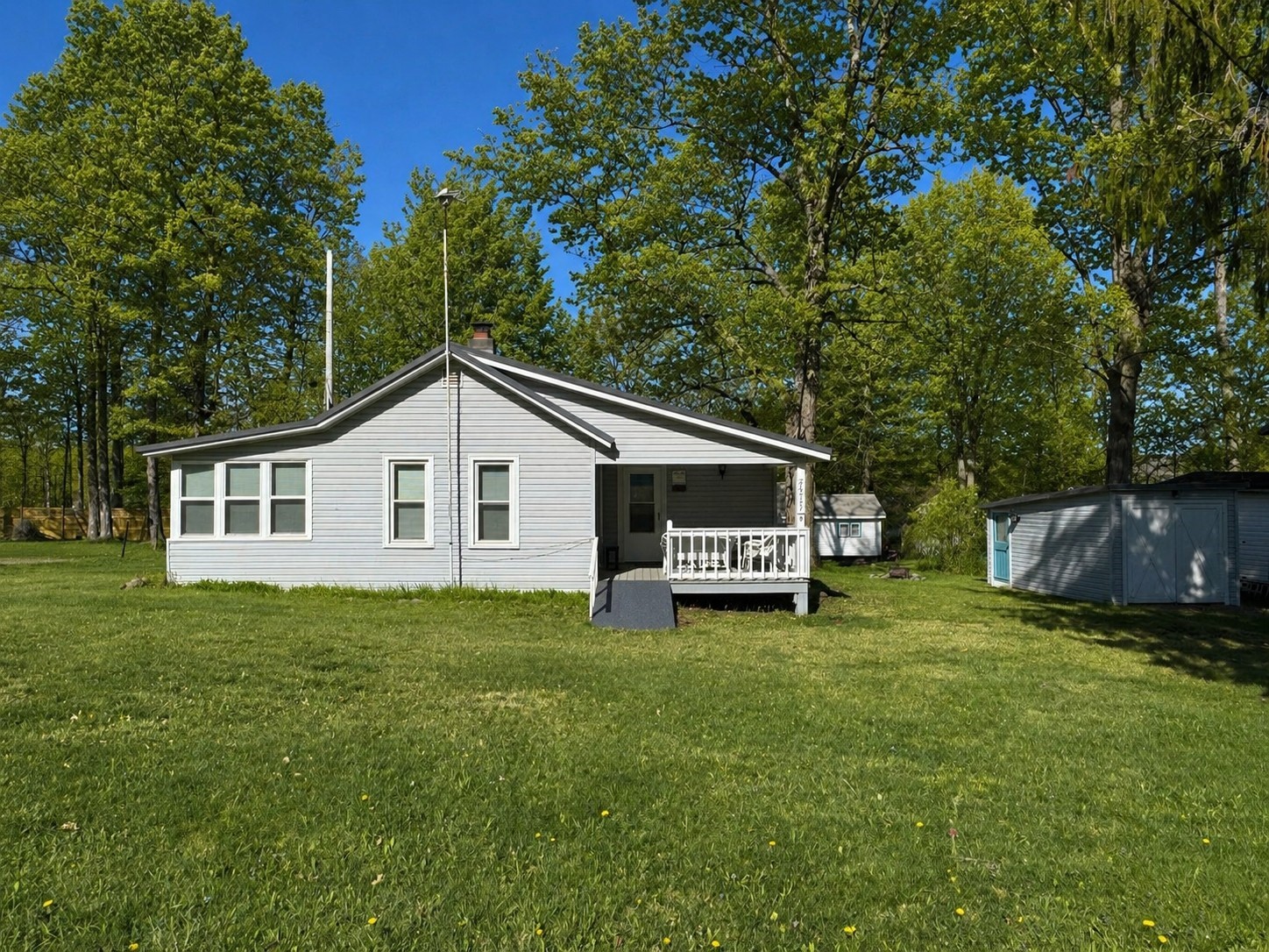 24123 BLOOMFIELD Drive