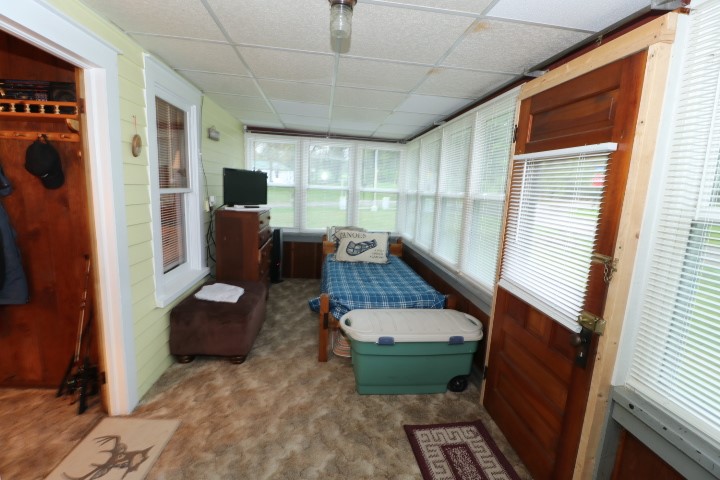 24123 BLOOMFIELD Drive