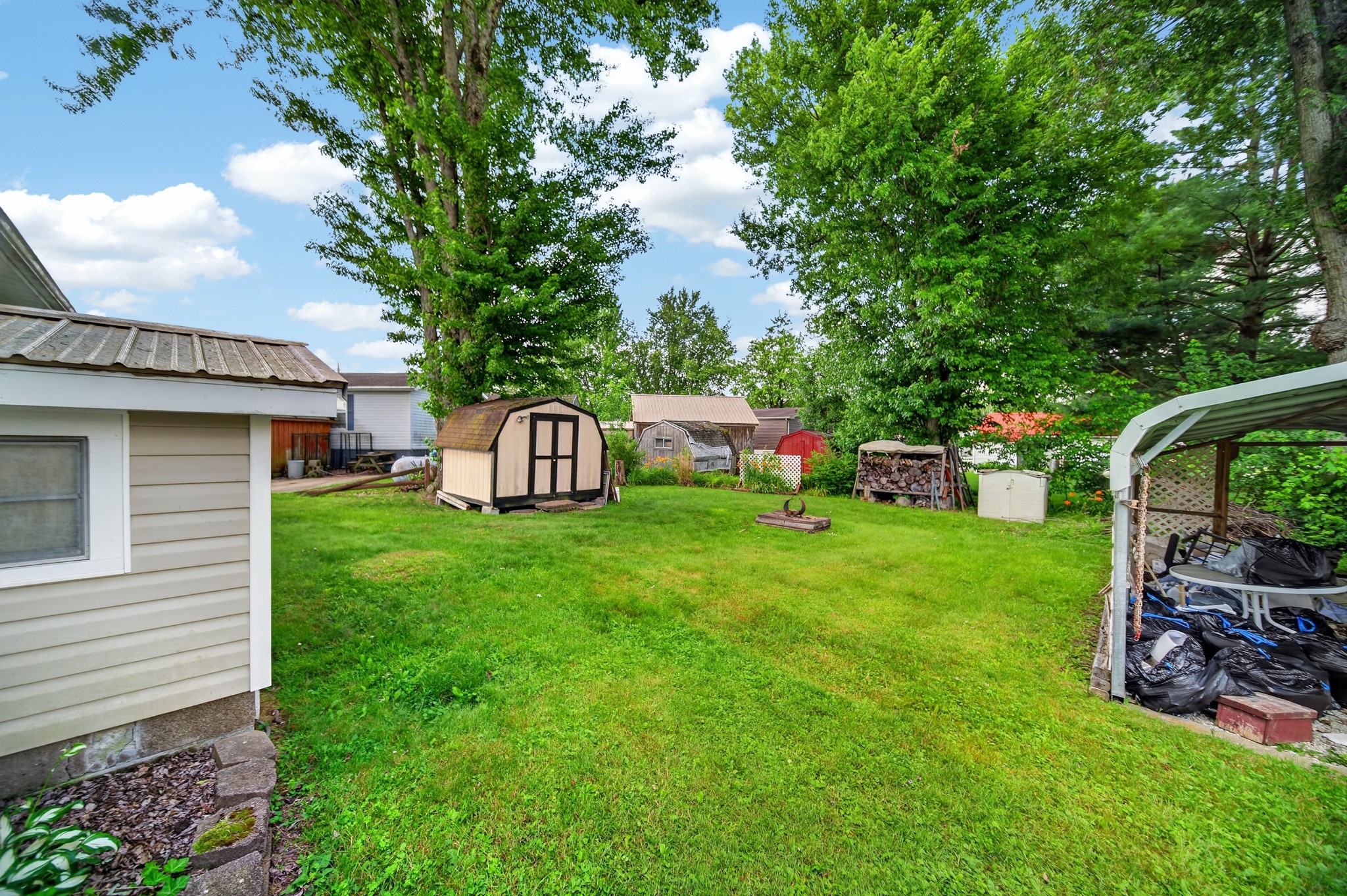 24507 SANDBURG Drive